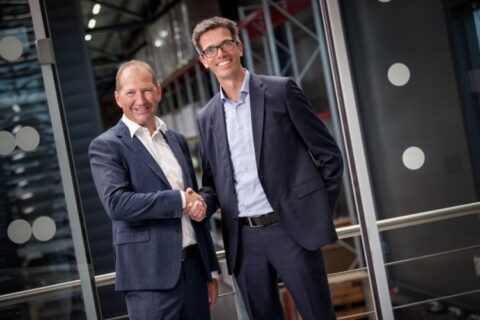 HatchTech and Pas Reform sign patent licence agreement