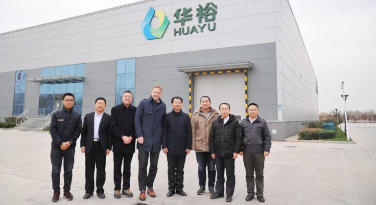 HatchTech selected by Huayu to build major new Chinese parent stock hatchery for Hy-Line genetics.